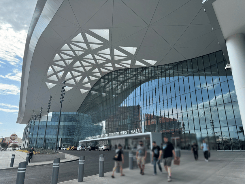 Las Vegas Convention Center West Hall メインエントランス