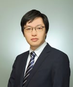 上野 尊義