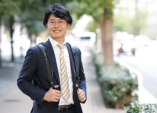 赤坂雄大