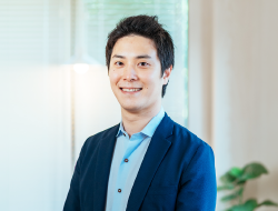  曽根岡 侑也 